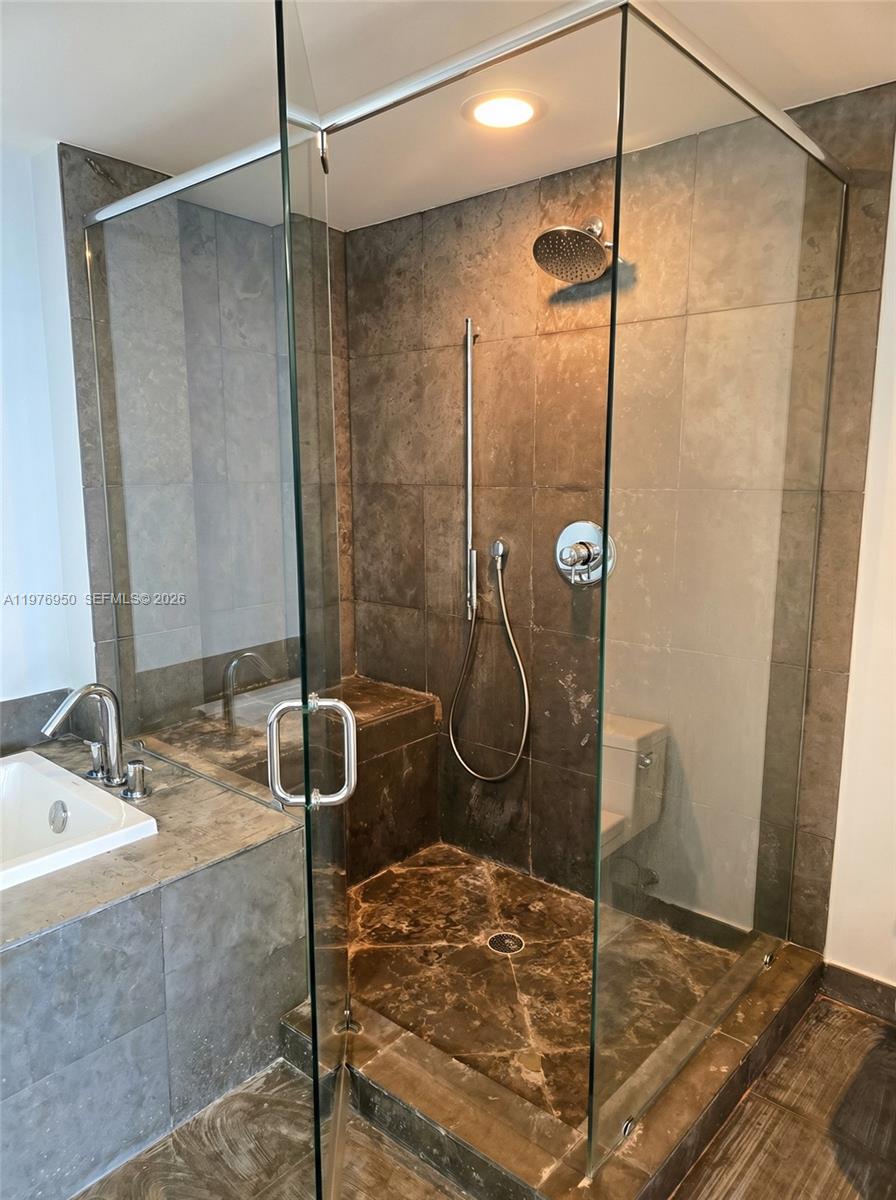 image Icon Brickell I13