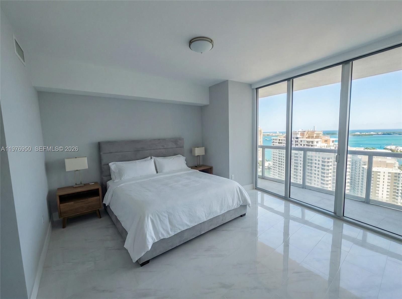 image Icon Brickell I2