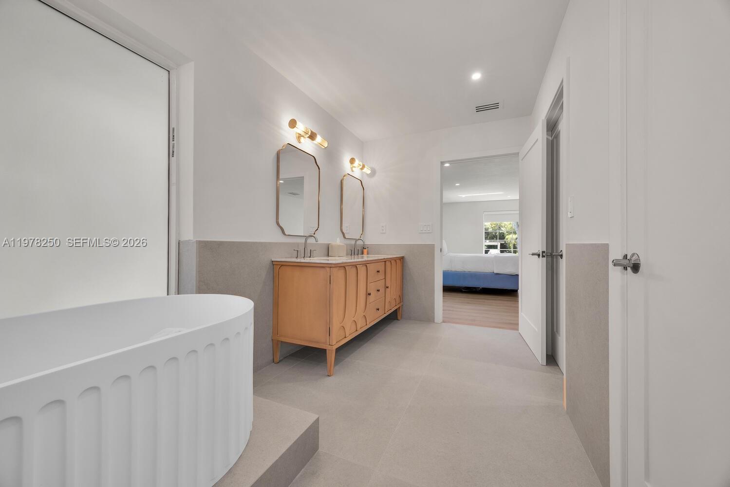 1235 NE 95th St Miami Shores, FL 33138