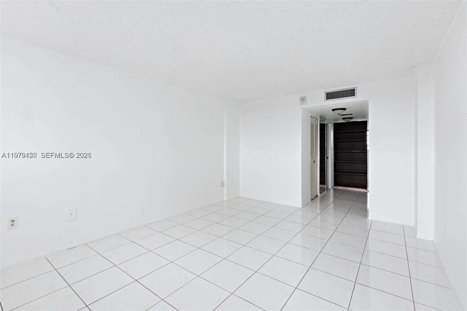 13155 Ixora Ct #406 North Miami, FL 33181