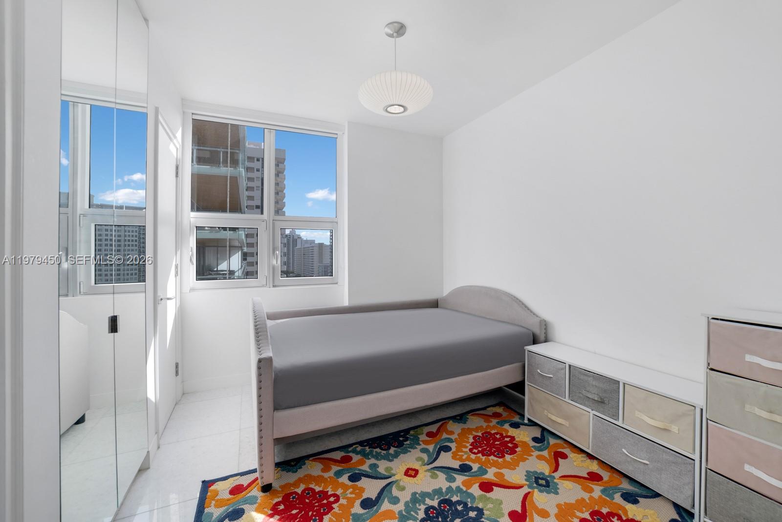 5801 Collins Ave #1200 Miami Beach, FL 33140