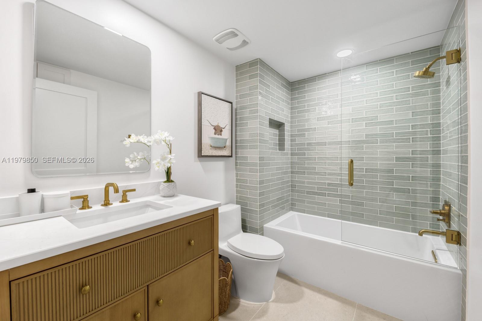 Undisclosed Address Fort Lauderdale, FL 33308