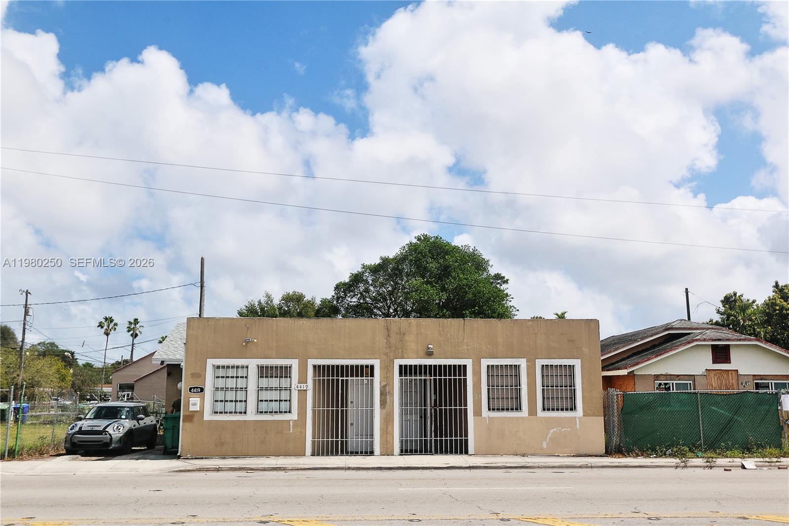 4419 NW 17th Ave Miami, FL 33142