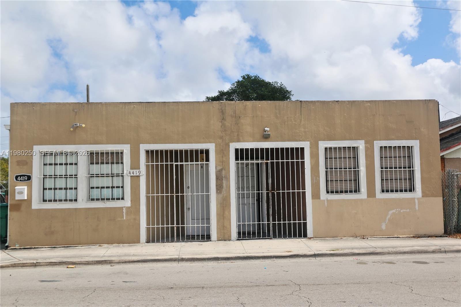 4419 NW 17th Ave Miami, FL 33142