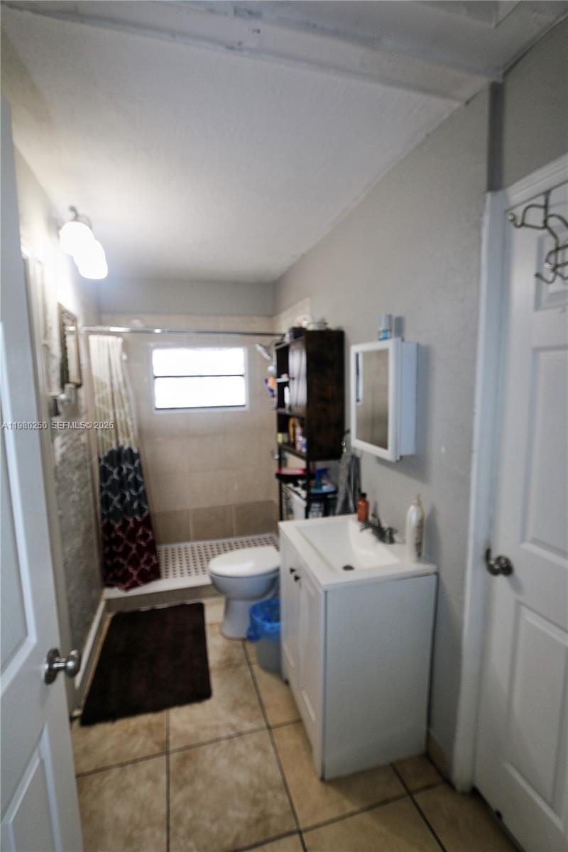 4419 NW 17th Ave Miami, FL 33142