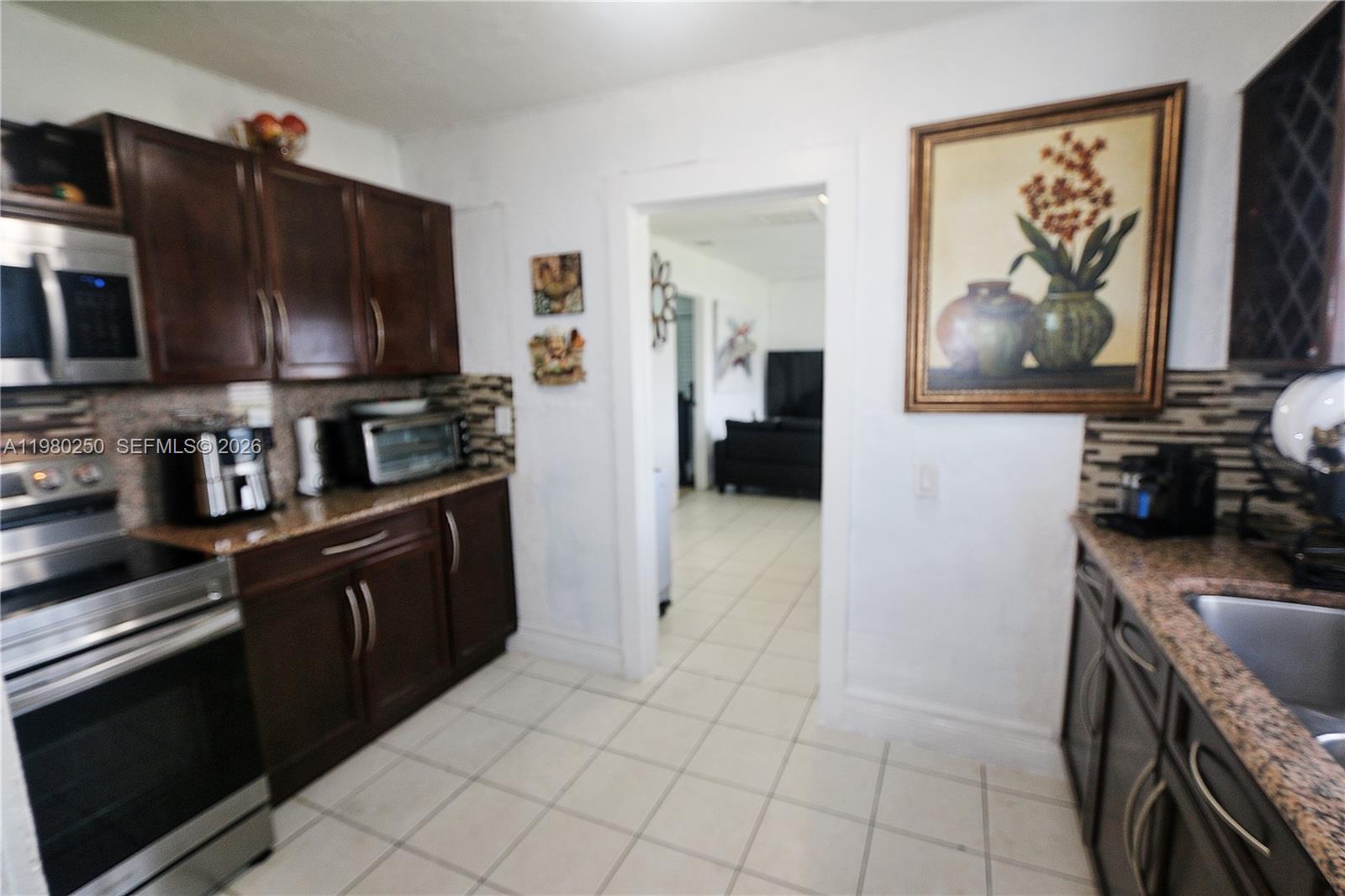 4419 NW 17th Ave Miami, FL 33142