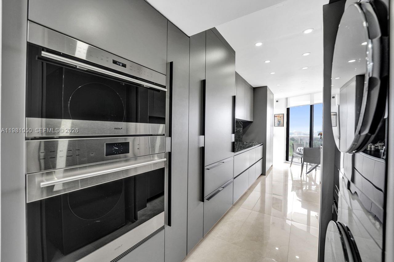 image Hamptons West20