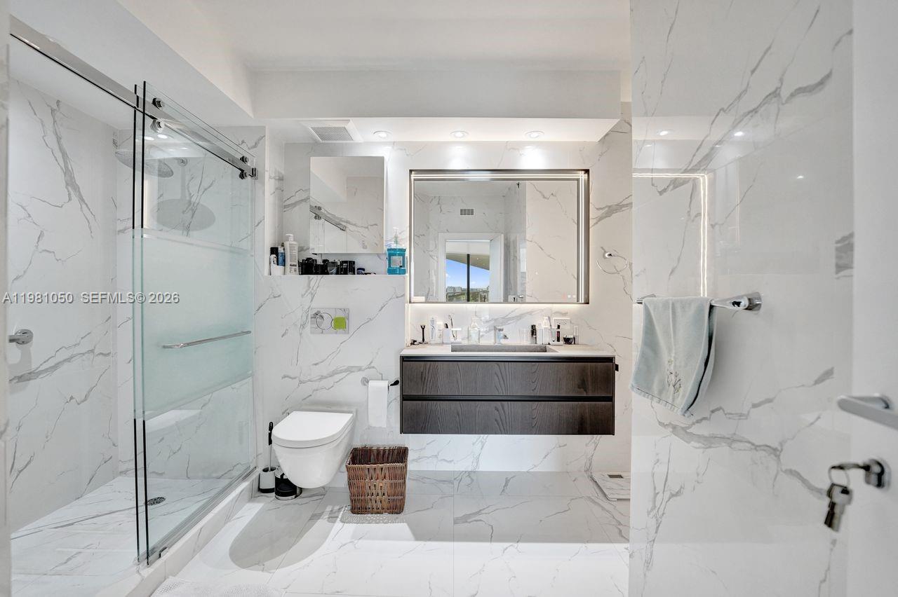 image Hamptons West43