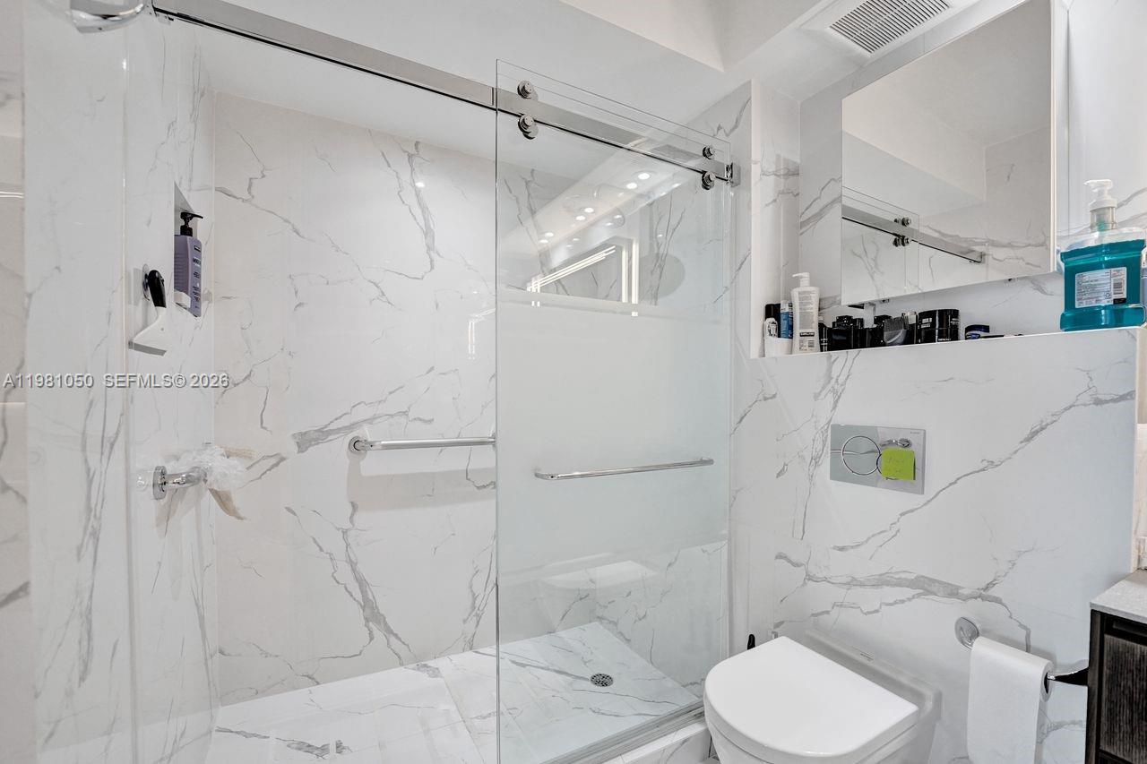 image Hamptons West46