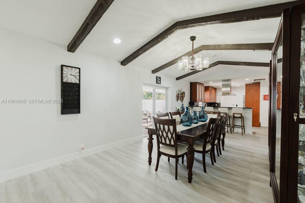 1710 NW 106th Ter Pembroke Pines, FL 33026