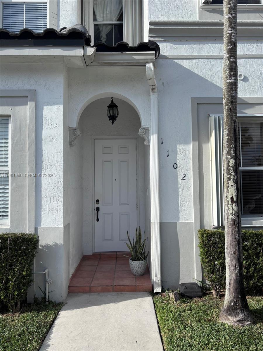 5590 NW 107th Ave #1102