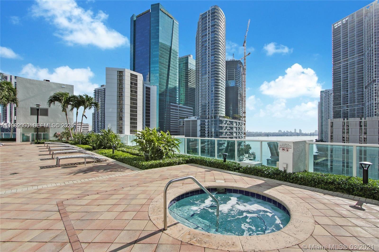 41 SE 5th St #2109 Miami, FL 33131