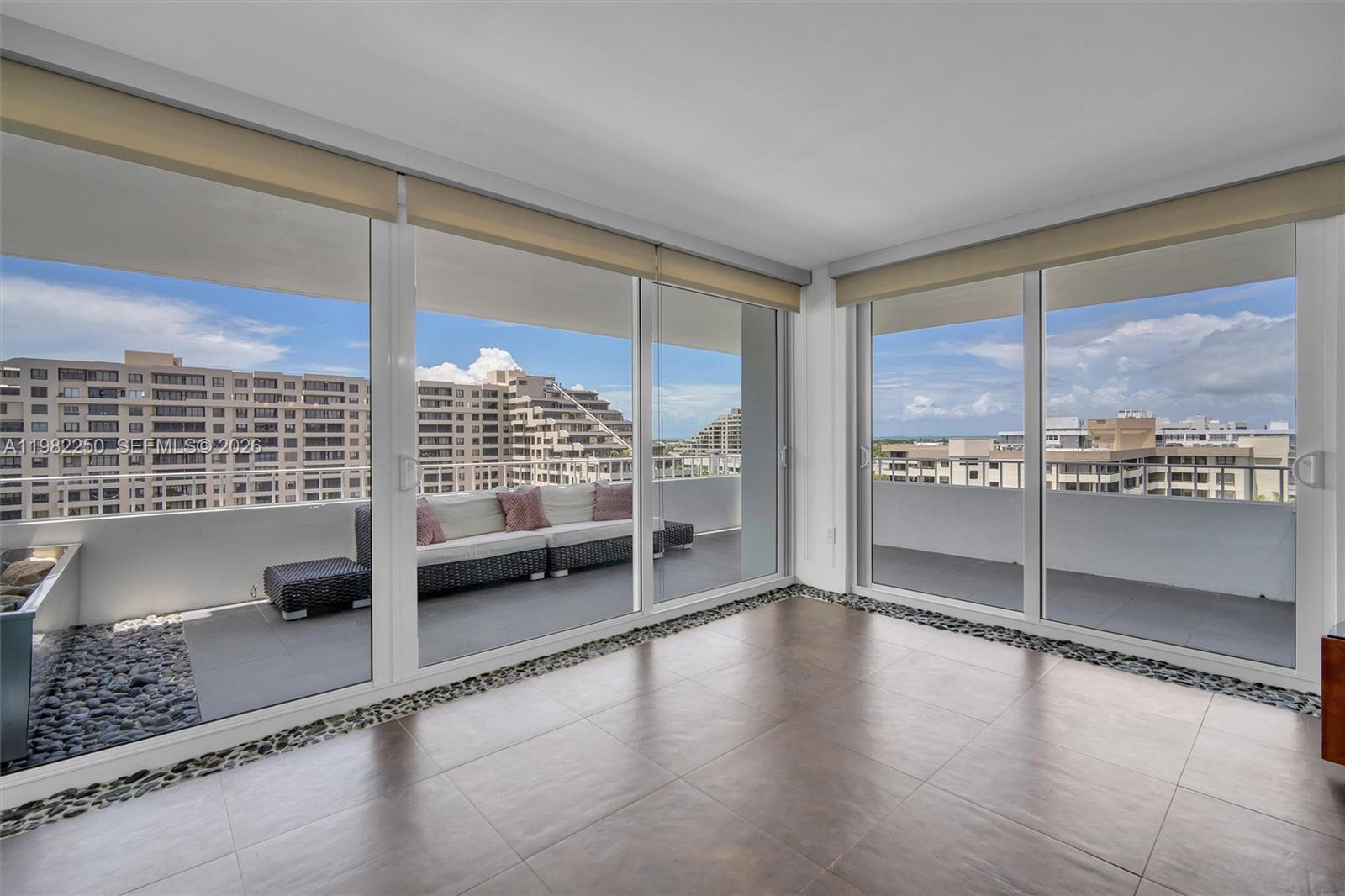 199 Ocean Ln Dr #1009 Key Biscayne, FL 33149