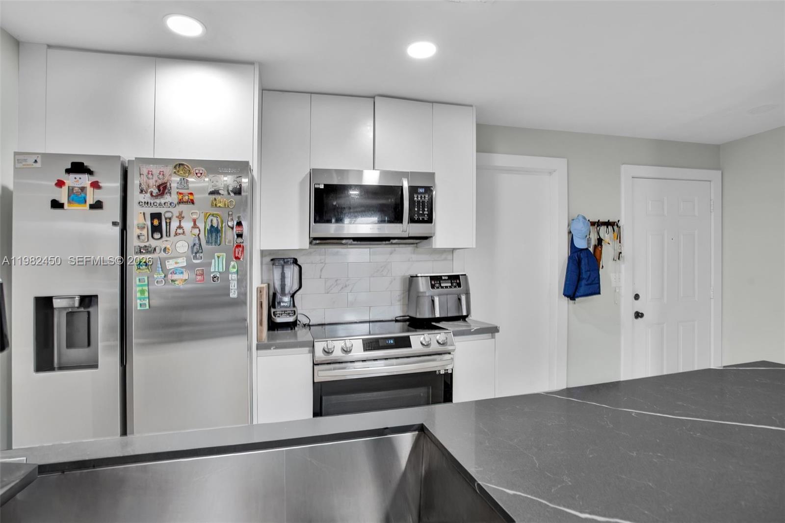 850 Sorrento Dr Weston, FL 33326