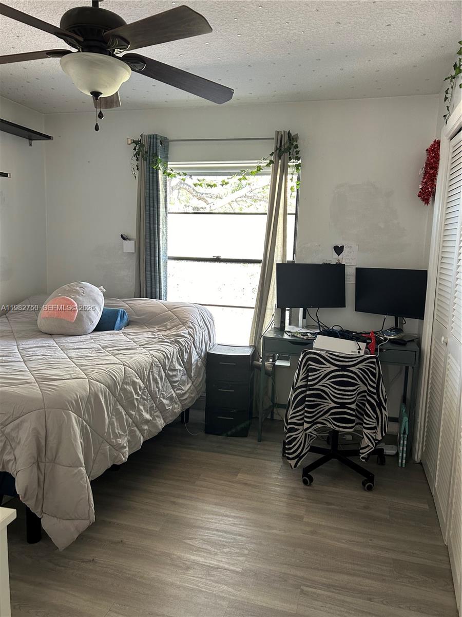 200 Gate Rd #207 Hollywood, FL 33024