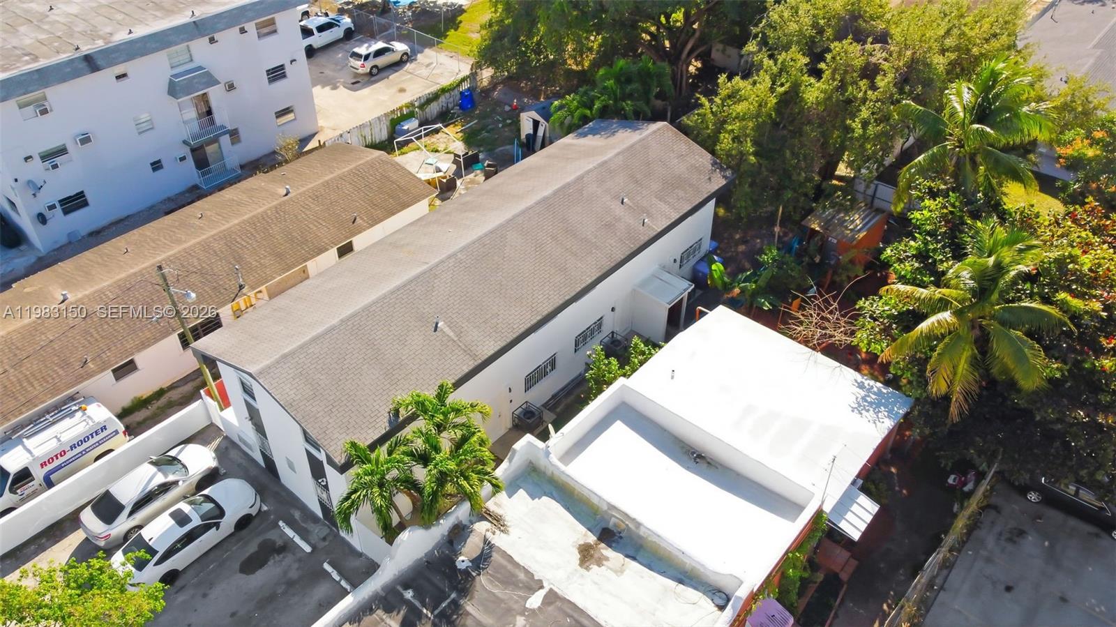 1542 NW 35th St Miami, FL 33142