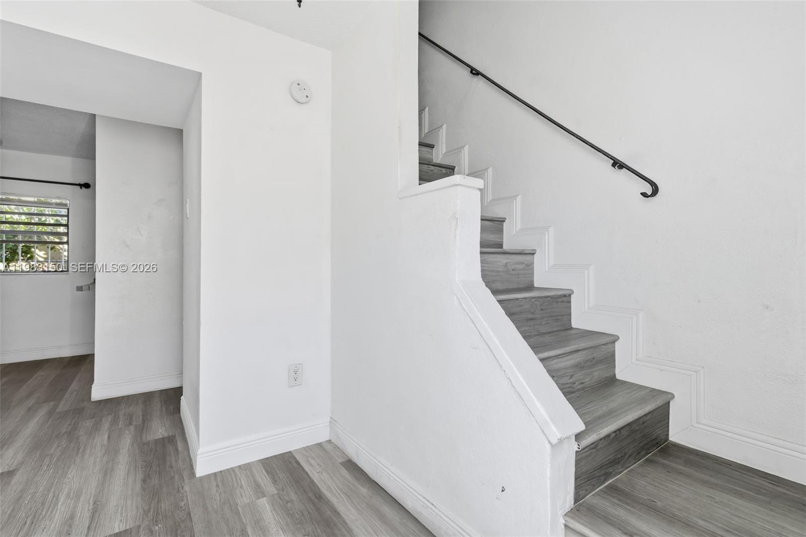 1542 NW 35th St Miami, FL 33142