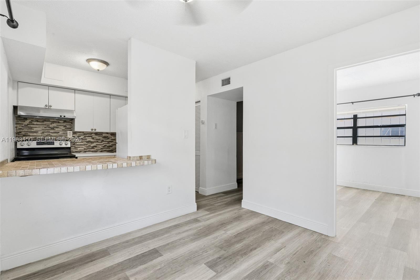 1542 NW 35th St Miami, FL 33142