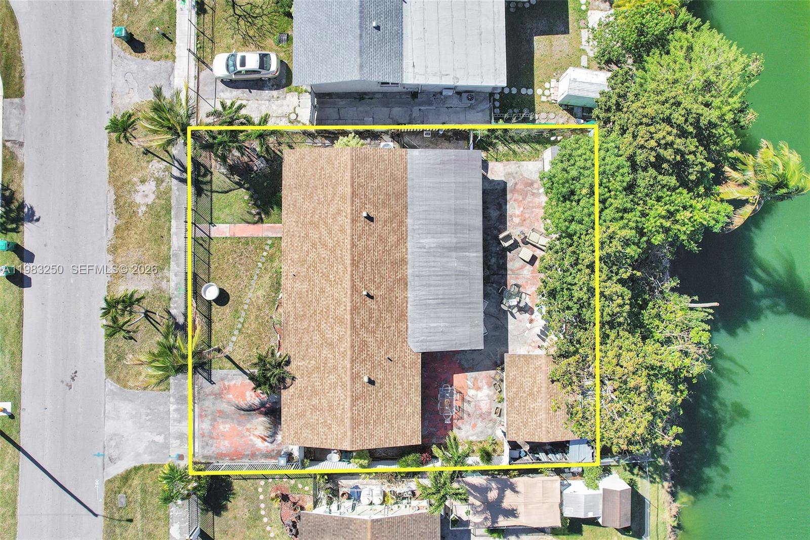 19050 SW 125th Ave Miami, FL 33177