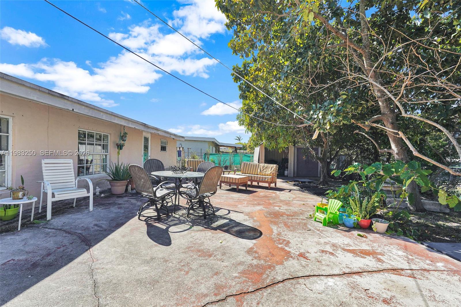 19050 SW 125th Ave Miami, FL 33177