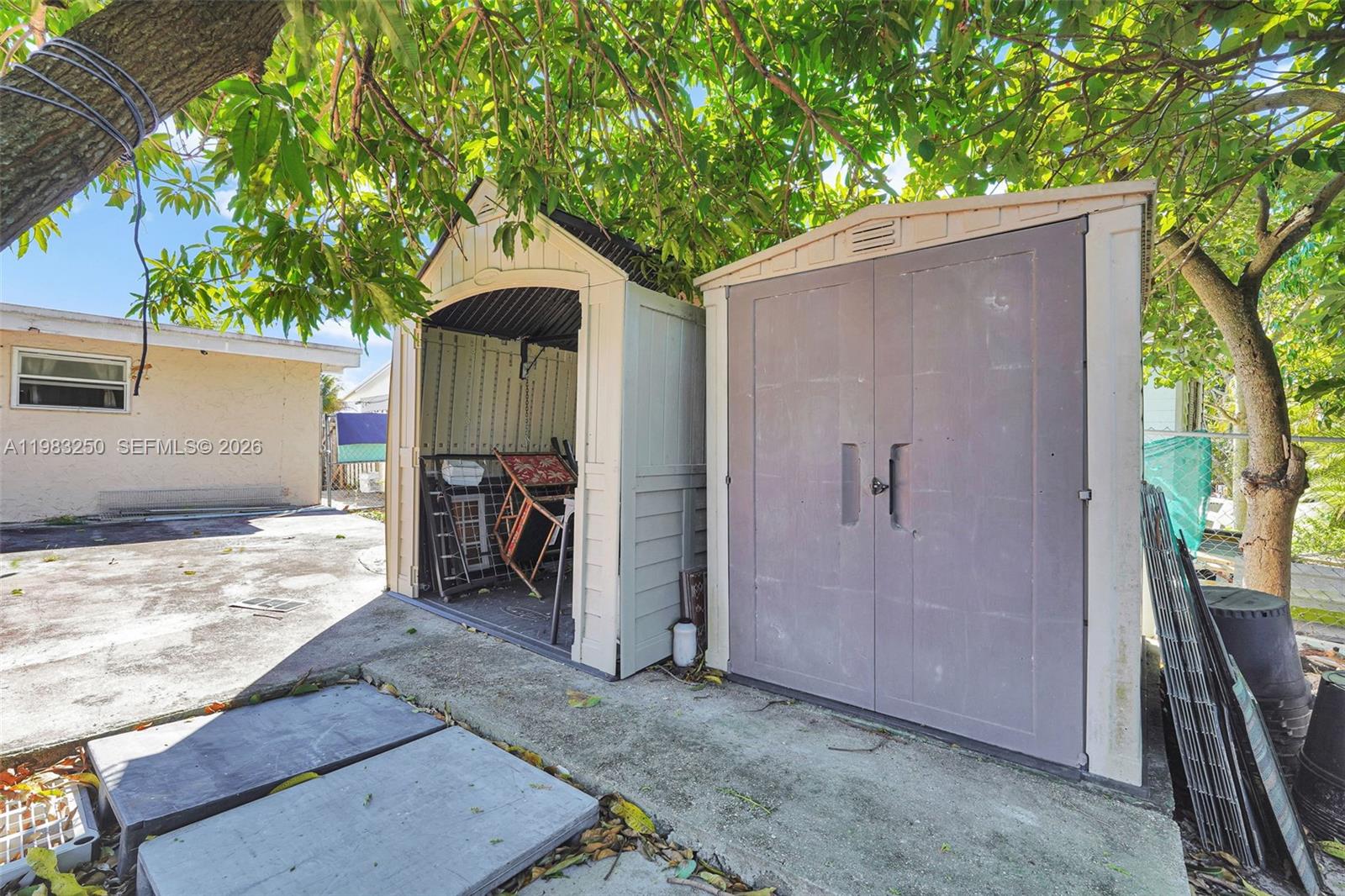 19050 SW 125th Ave Miami, FL 33177