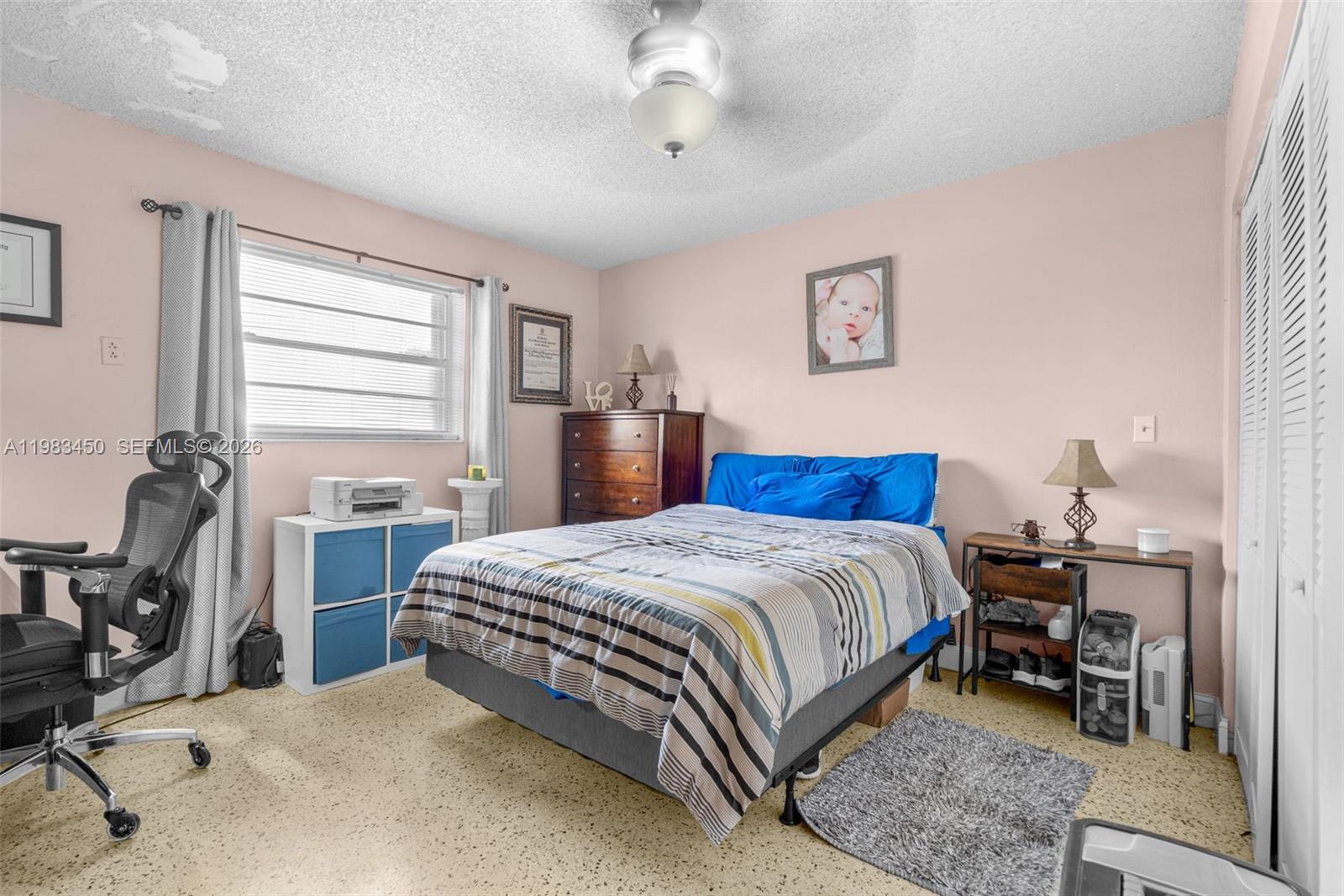 20 W 37th St Hialeah, FL 33012