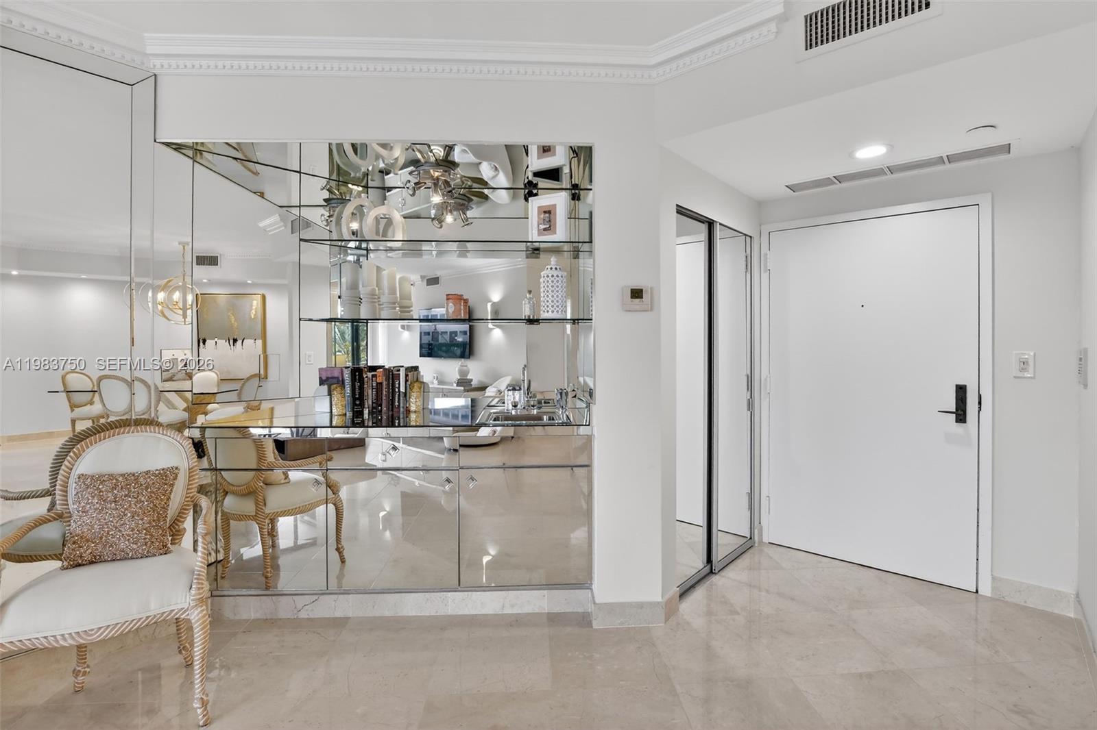 2800 Island Blvd #301 Aventura, FL 33160