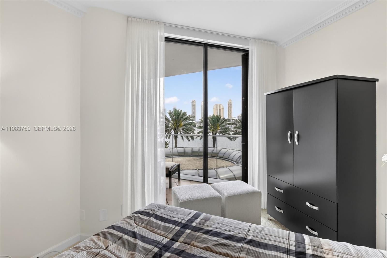 2800 Island Blvd #301 Aventura, FL 33160