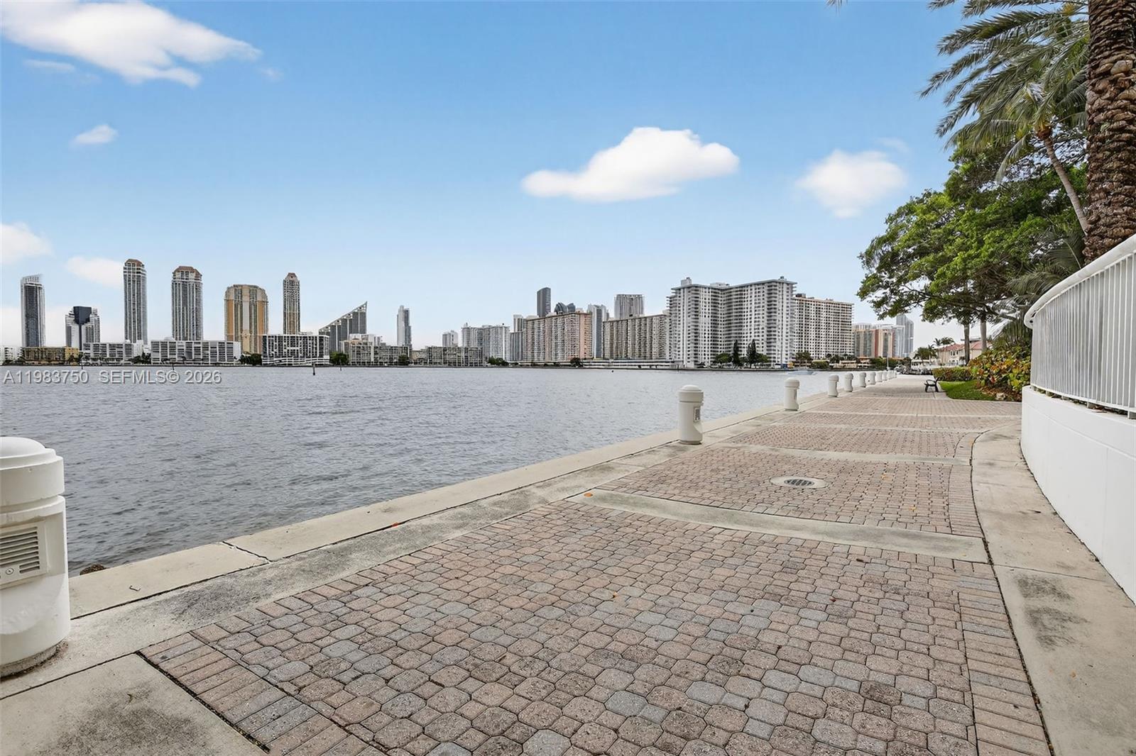 2800 Island Blvd #301 Aventura, FL 33160