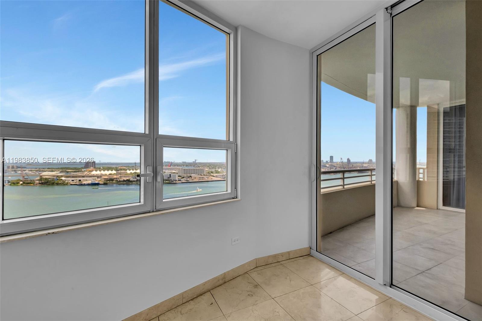 image Three Tequesta Point14