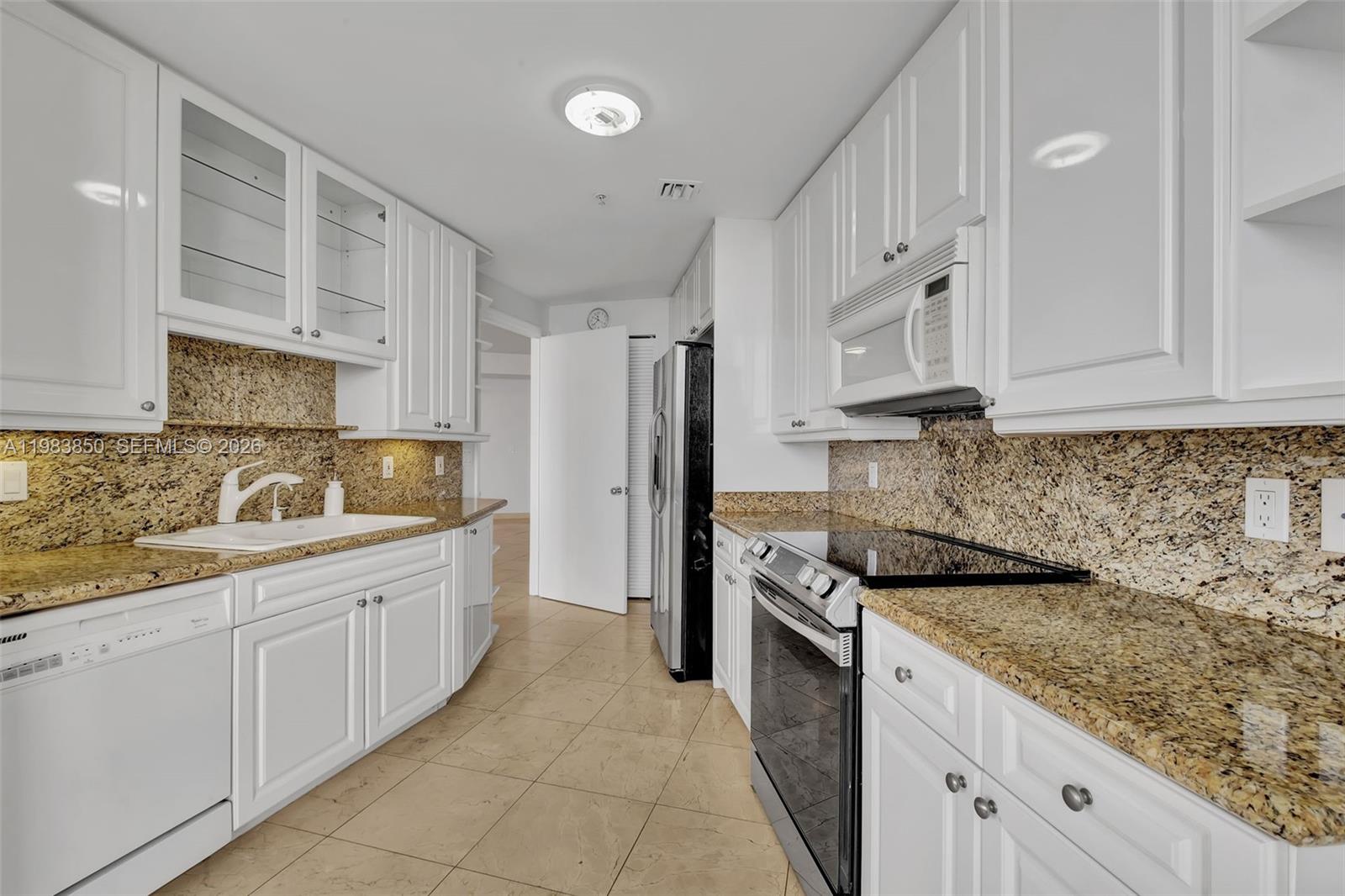 image Three Tequesta Point15