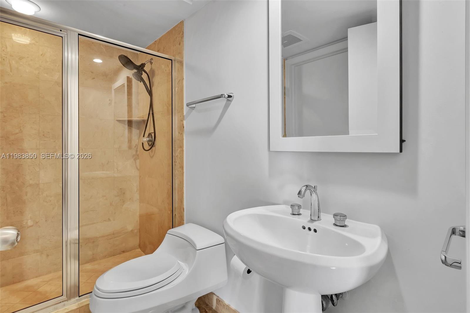 image Three Tequesta Point27