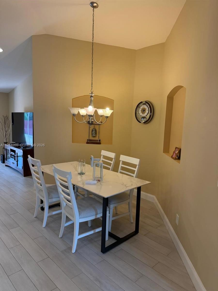 5861 NW Cullom Cir Port St Lucie, FL 34986