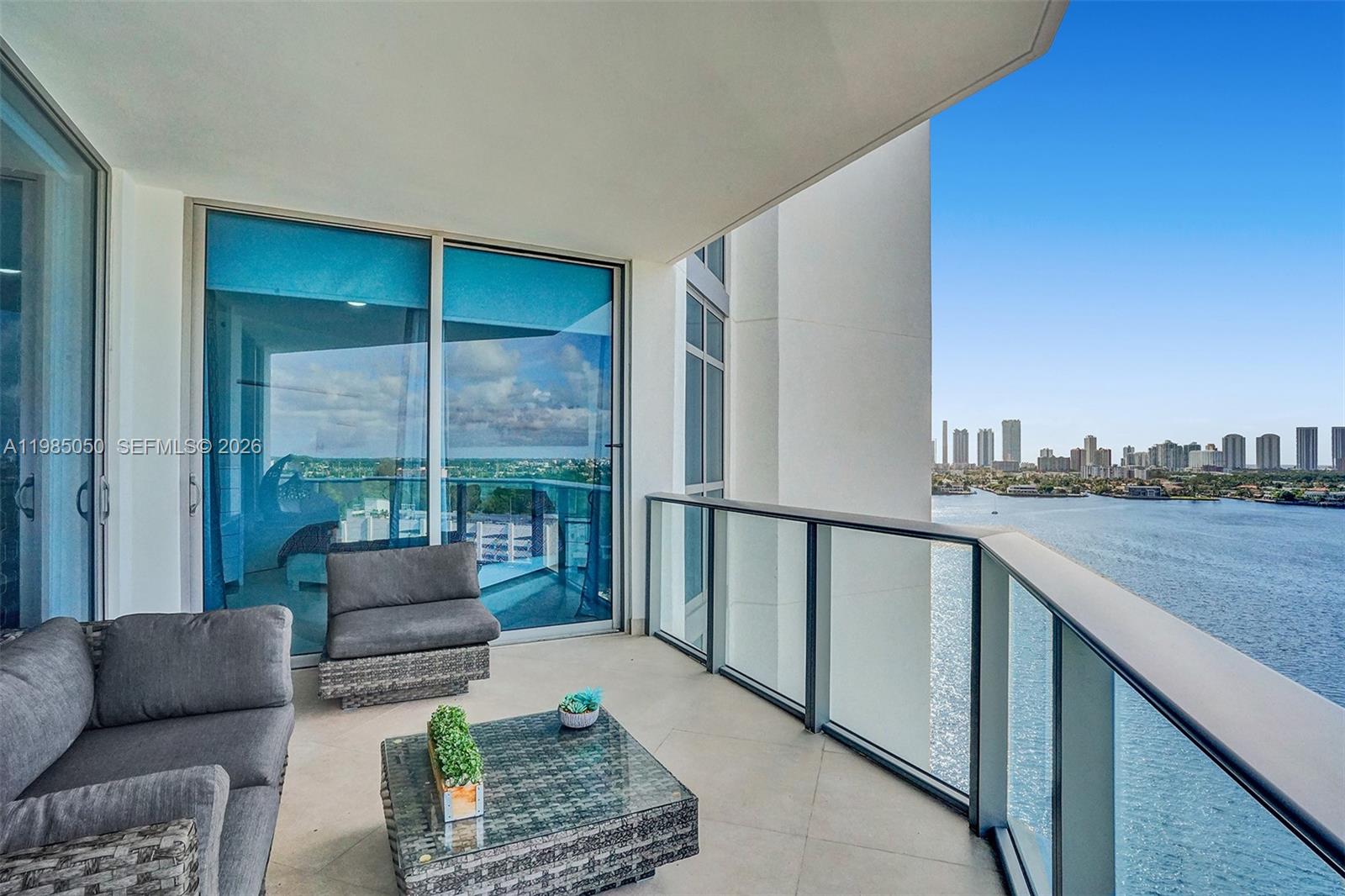 image Marina Palms North7