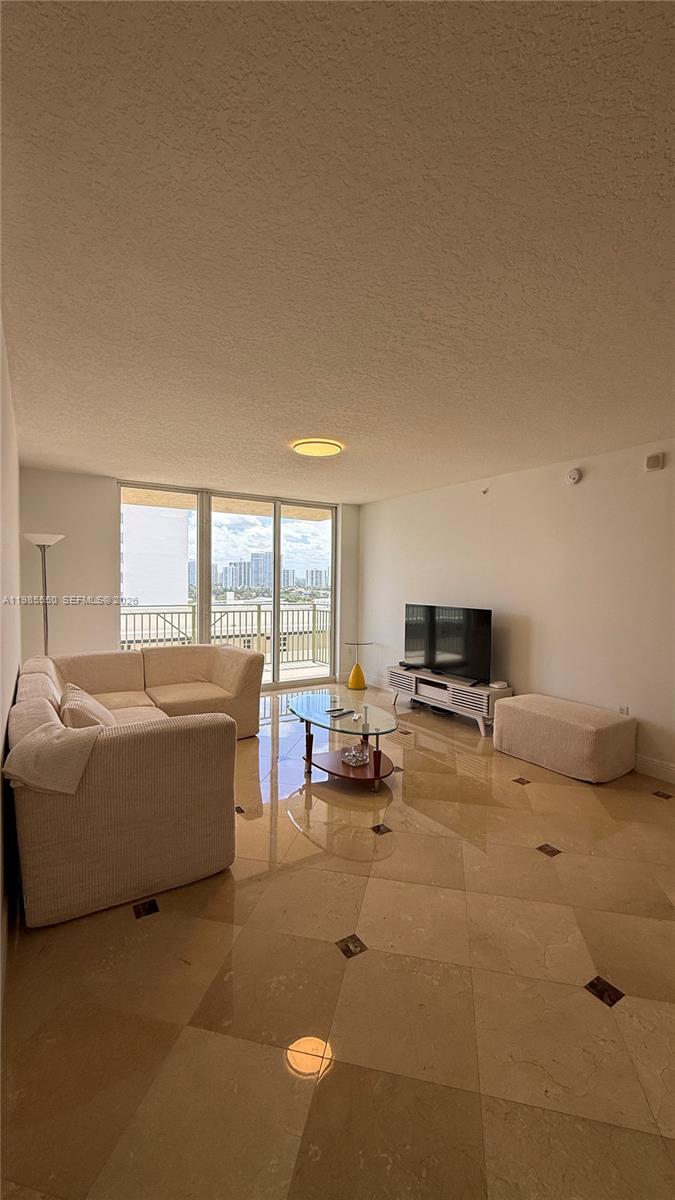 image 2080 Ocean Drive11