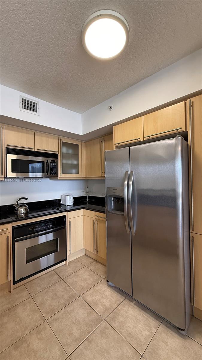 image 2080 Ocean Drive16