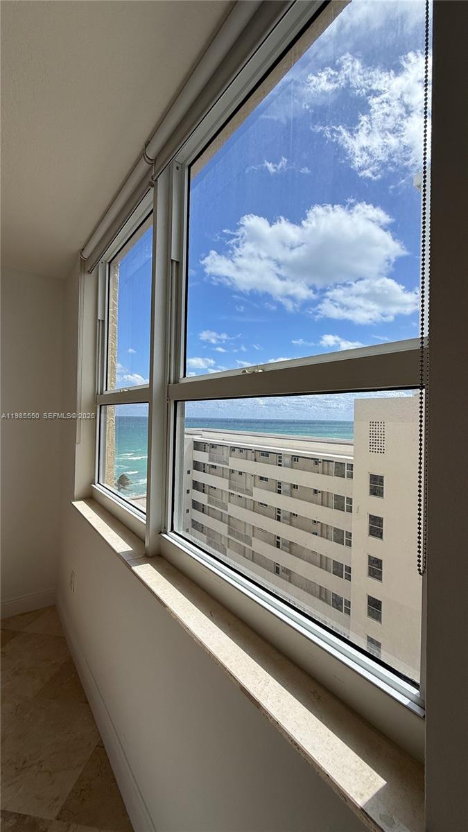 image 2080 Ocean Drive21