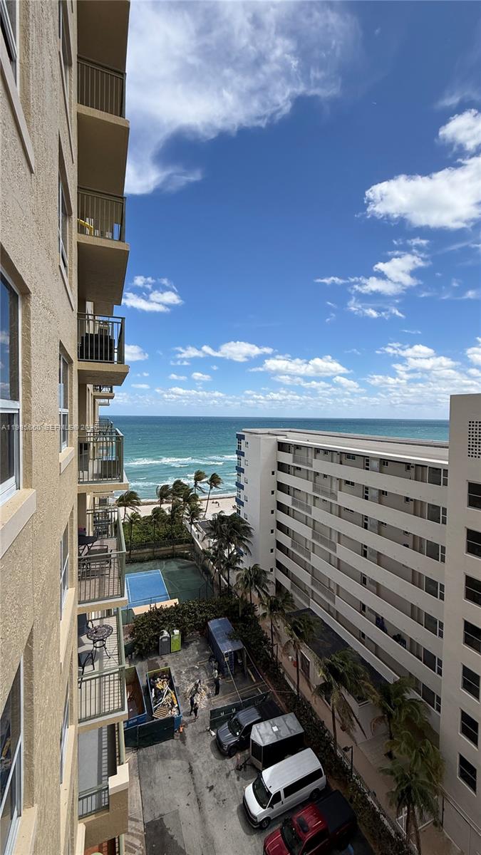 image 2080 Ocean Drive39
