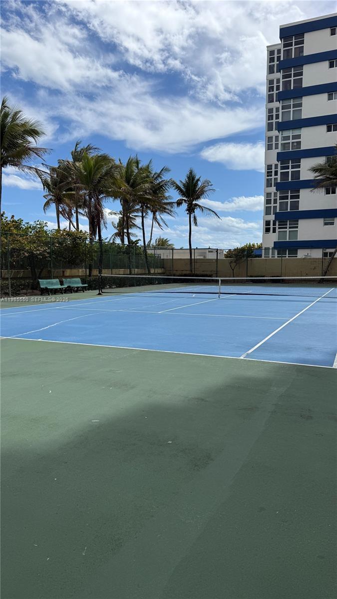 image 2080 Ocean Drive46