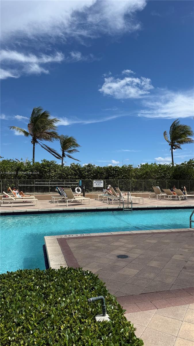 image 2080 Ocean Drive50