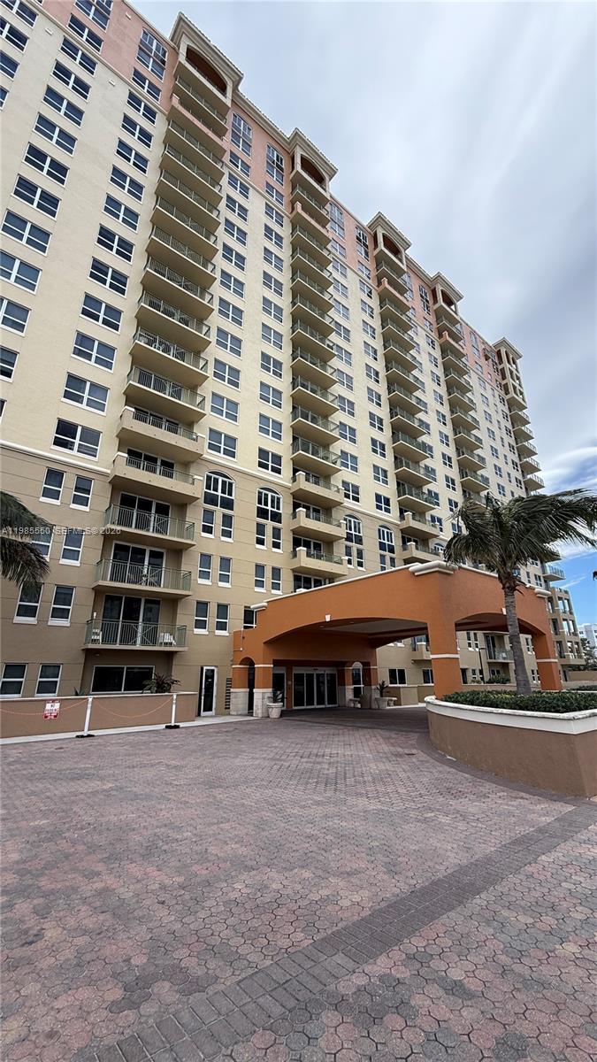 image 2080 Ocean Drive5