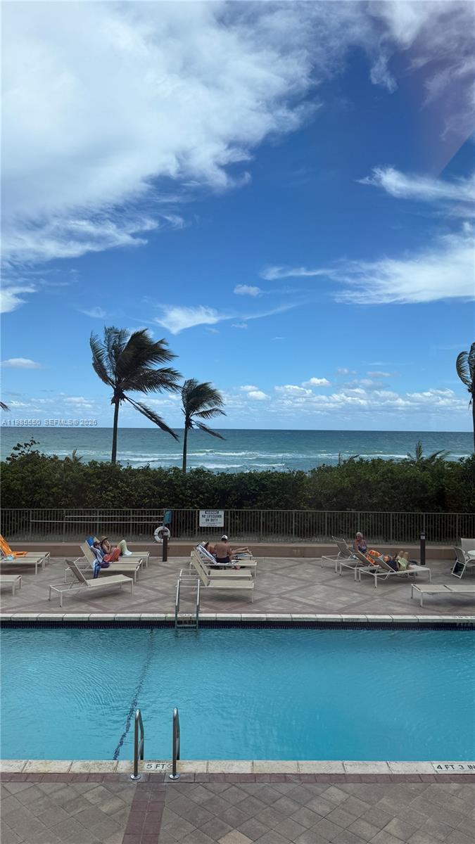 image 2080 Ocean Drive61