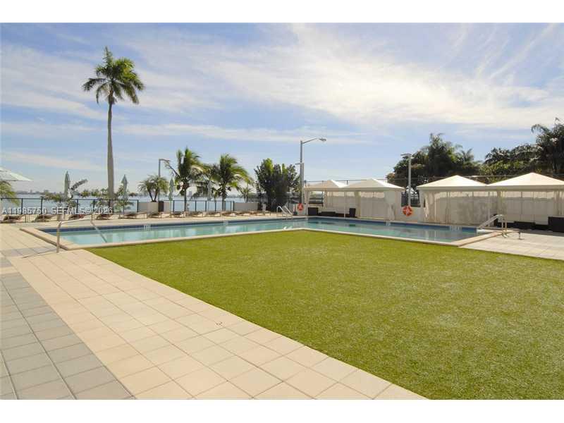 600 NE 36th St #1212 Miami, FL 33137