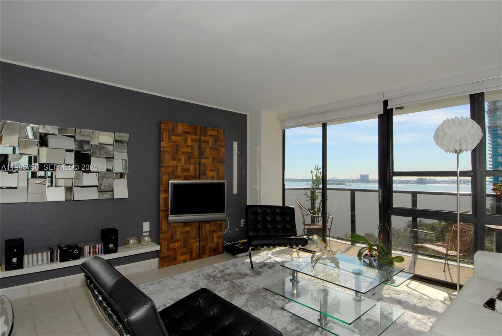 600 NE 36th St #1212 Miami, FL 33137