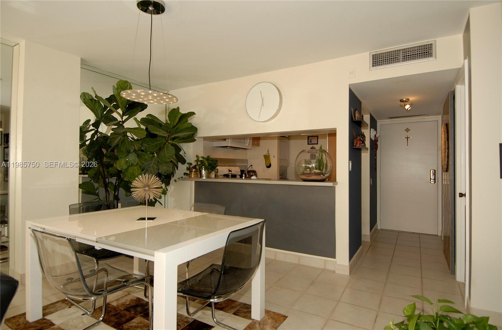 600 NE 36th St #1212 Miami, FL 33137