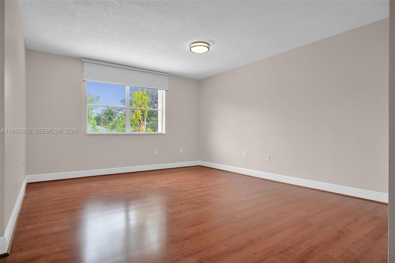 11811 SW 102nd St Miami, FL 33186