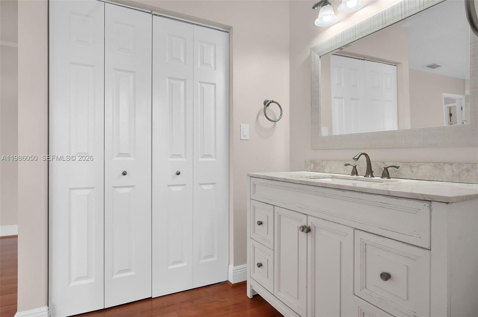 11811 SW 102nd St Miami, FL 33186