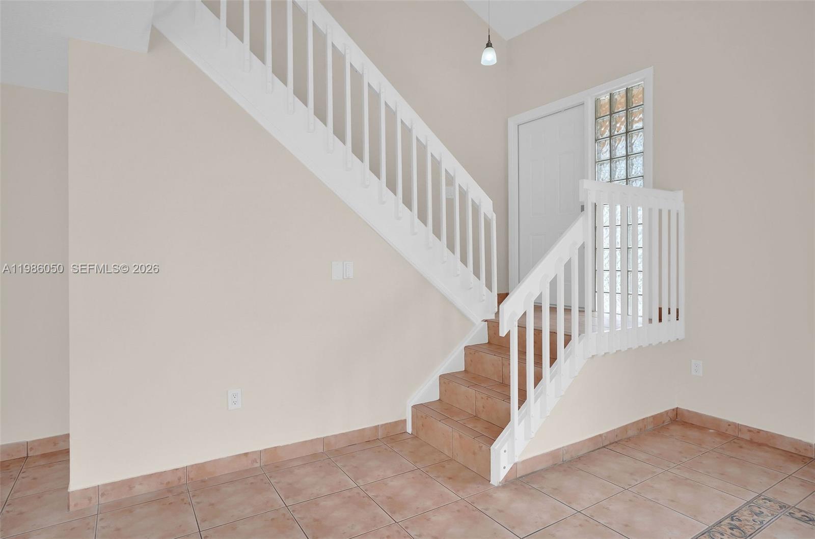 11811 SW 102nd St Miami, FL 33186