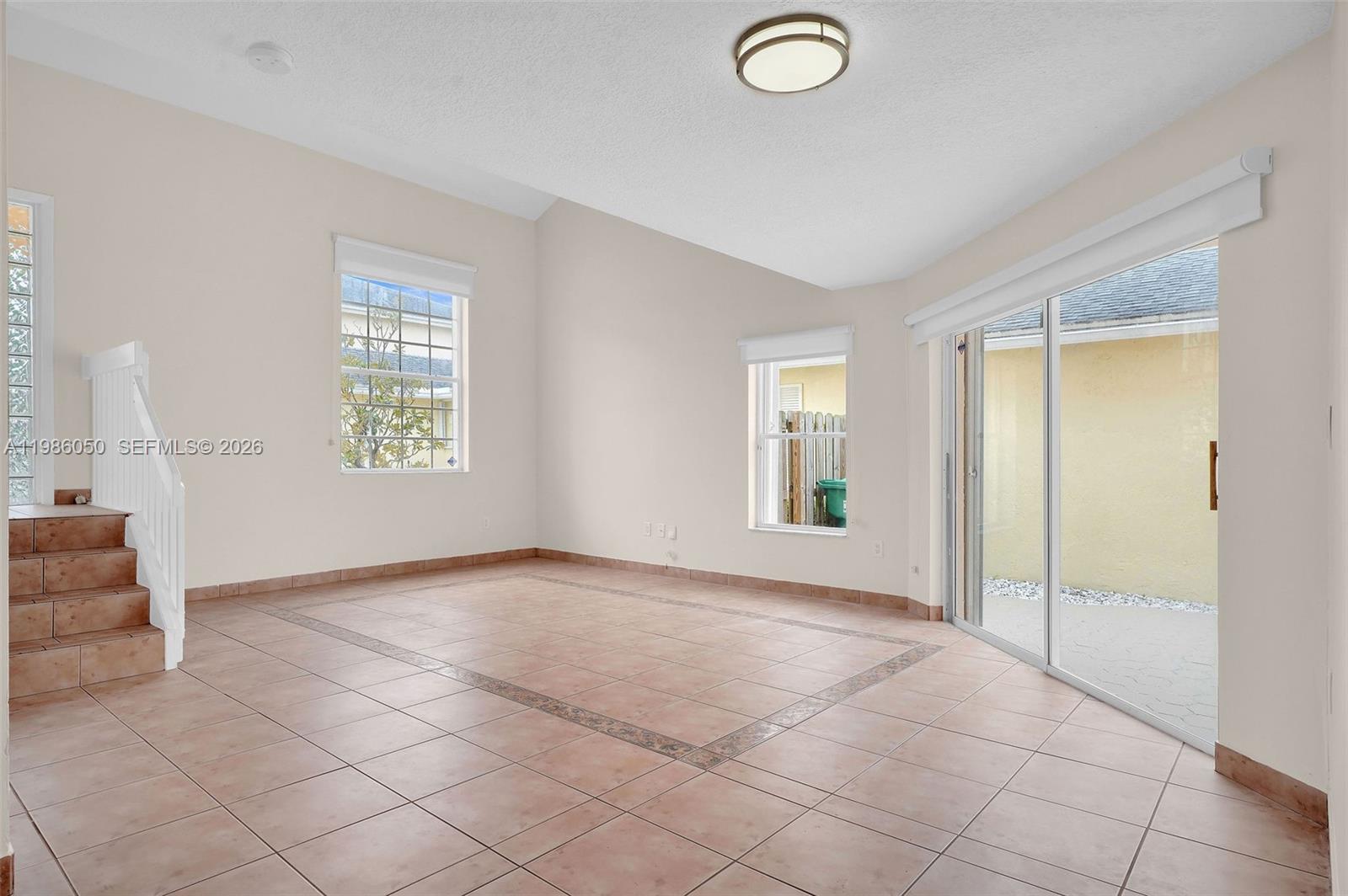 11811 SW 102nd St Miami, FL 33186