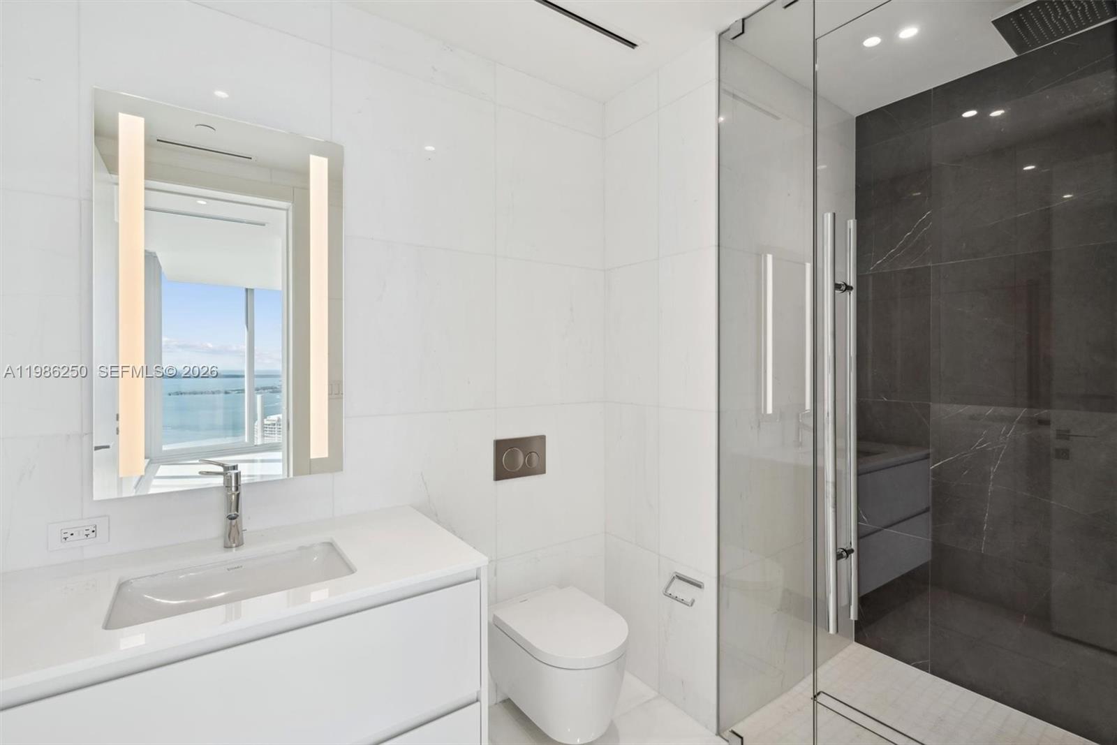 image Aston Martin Residences19